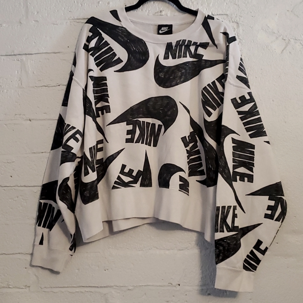 NIke* Crop Sweater *Plus Size 3x